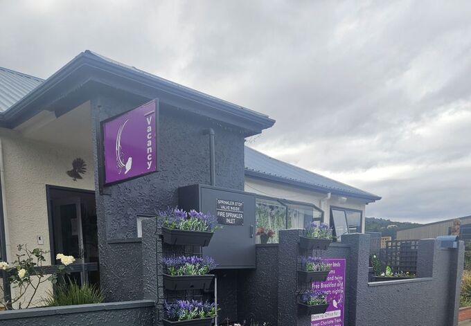 Piwaka Lodge